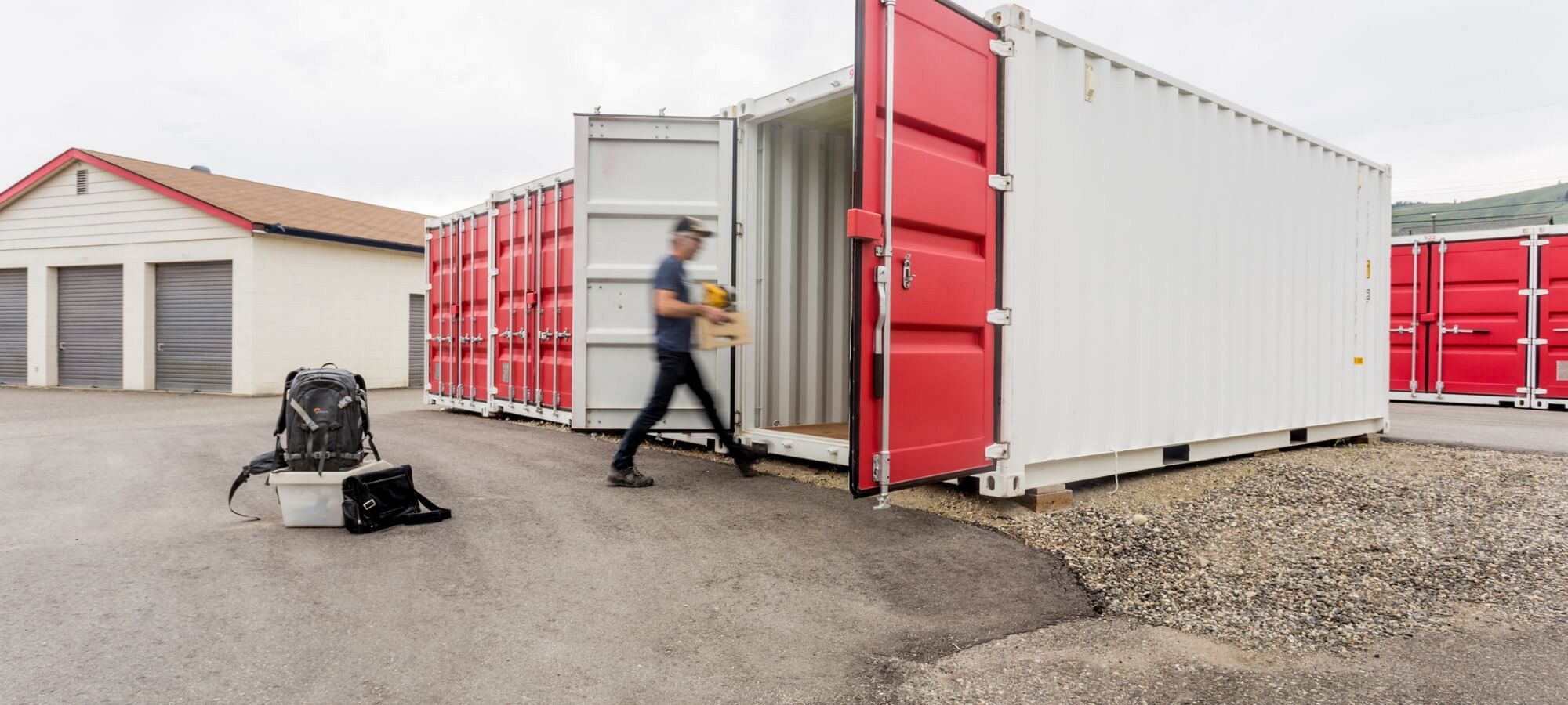 Self-Storage vs. Mobile Storage: Which One Fits Your Needs?