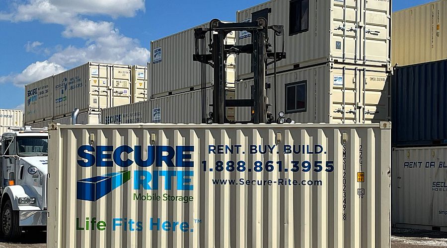 C Cans vs. Traditional Storage Units: Making the Right Choice